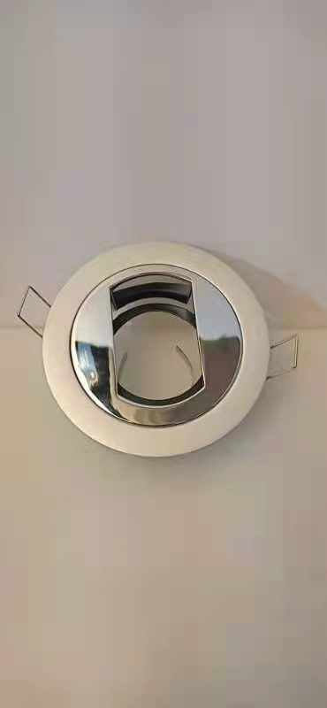 LL69/LL70 Recessed Down Lighters
